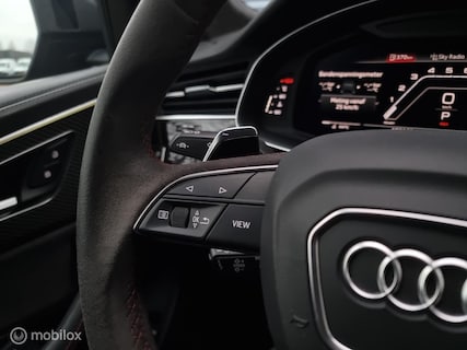 Audi-RS Q8