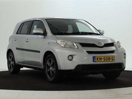 Toyota-Urban Cruiser