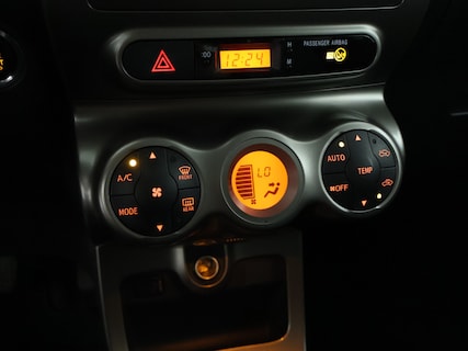 Toyota-Urban Cruiser