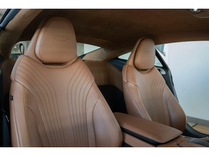 Aston Martin-DB11