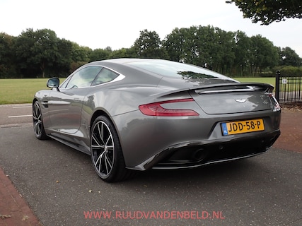 Aston Martin-Vanquish