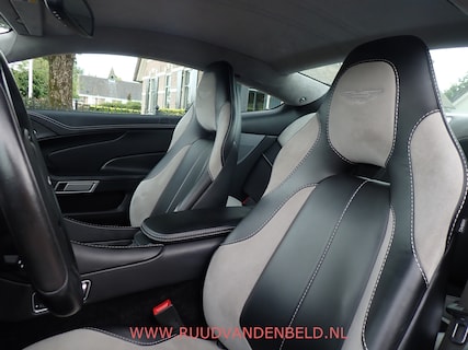 Aston Martin-Vanquish