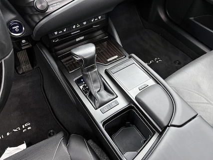 Lexus-ES