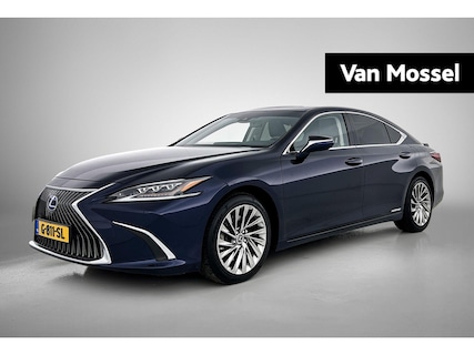 Lexus-ES