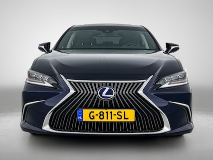 Lexus-ES
