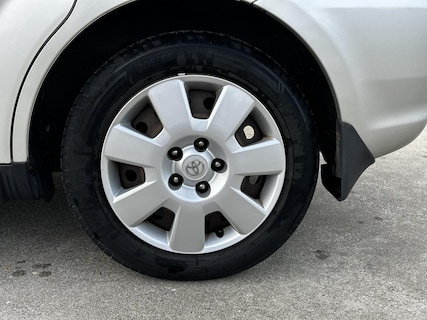 Toyota-Corolla Verso