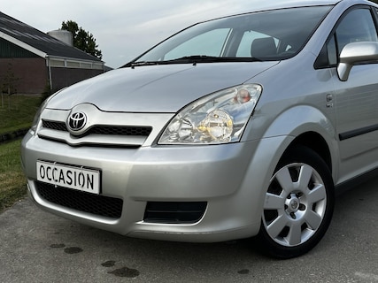 Toyota-Corolla Verso