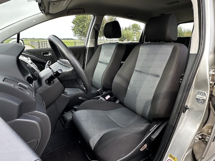 Toyota-Corolla Verso