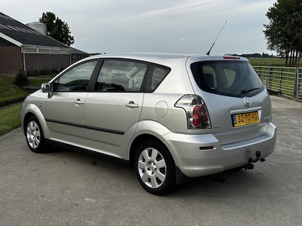 Toyota-Corolla Verso
