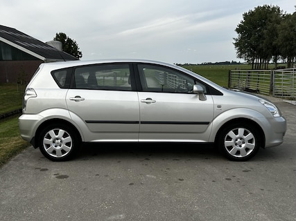 Toyota-Corolla Verso