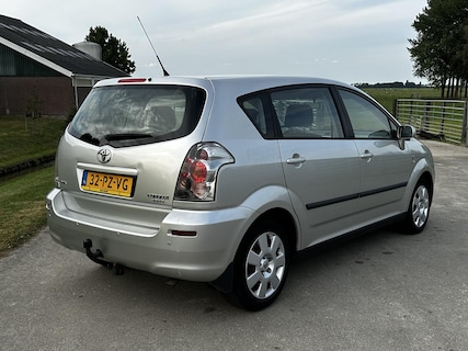 Toyota-Corolla Verso