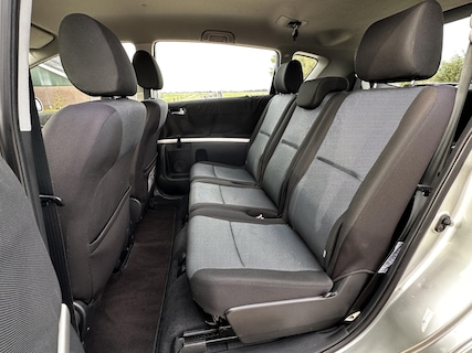 Toyota-Corolla Verso