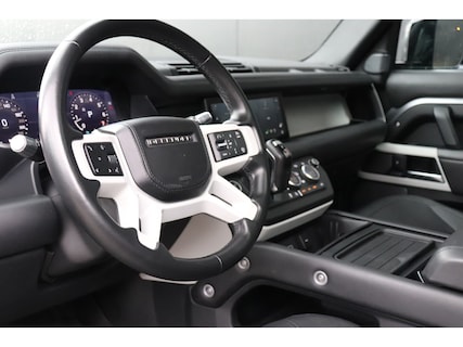 Land Rover-Defender