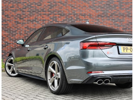 Audi-S5