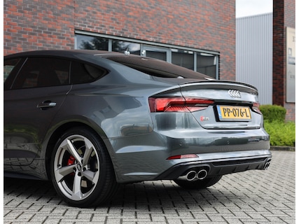 Audi-S5