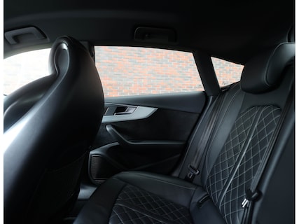 Audi-S5