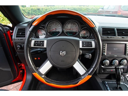 Dodge-Challenger