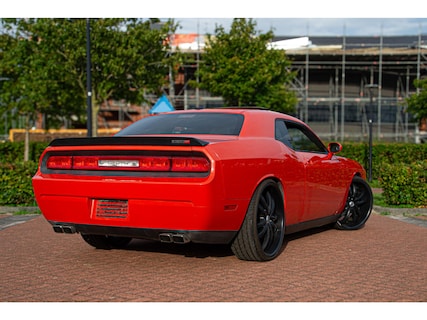 Dodge-Challenger