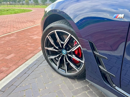 BMW-i4