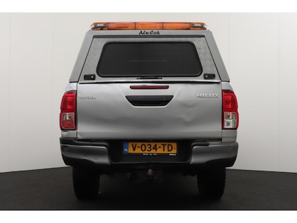 Toyota-Hilux