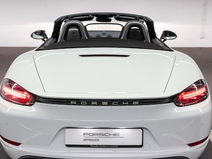 Porsche-718 Boxster