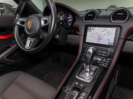 Porsche-718 Boxster