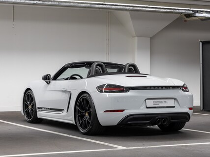 Porsche-718 Boxster