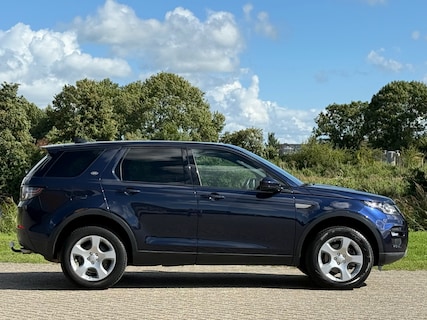 Land Rover-Discovery Sport