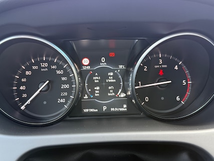Land Rover-Discovery Sport