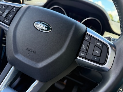 Land Rover-Discovery Sport