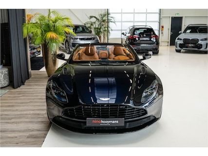 Aston Martin-DB11