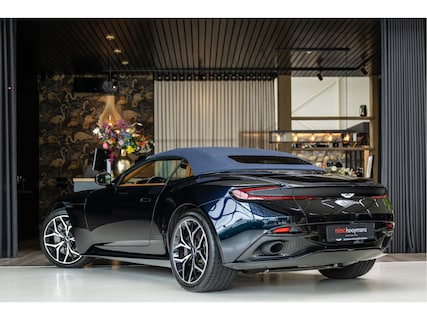 Aston Martin-DB11