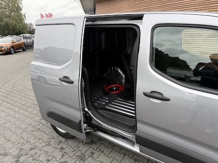 Peugeot-e-Partner
