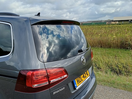 Volkswagen-Sharan