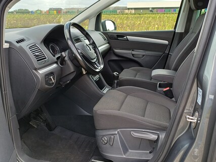 Volkswagen-Sharan