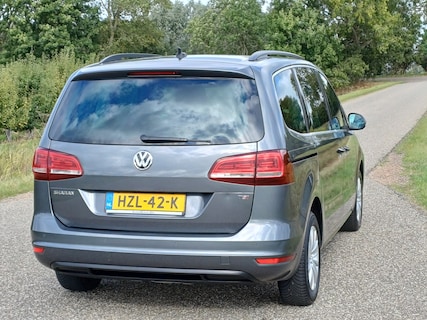Volkswagen-Sharan