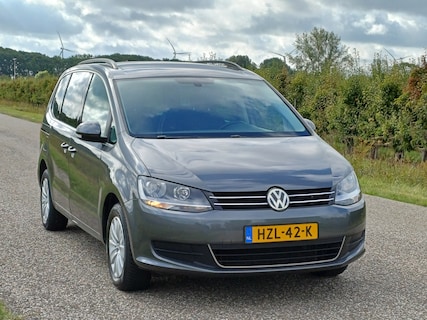 Volkswagen-Sharan