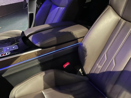 Audi-A8