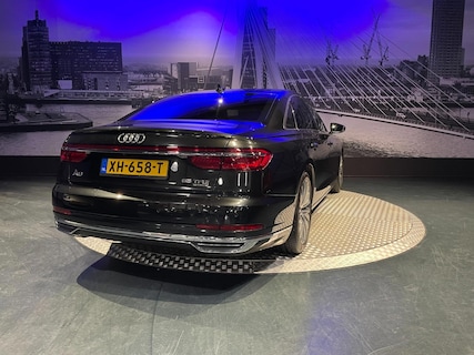 Audi-A8