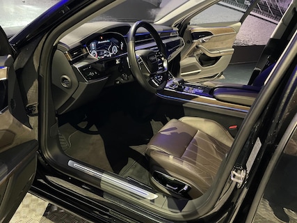 Audi-A8