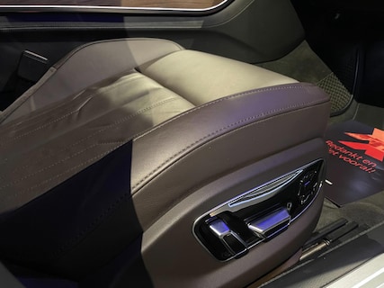 Audi-A8