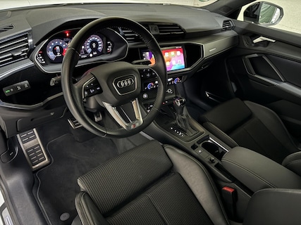 Audi-Q3 Sportback