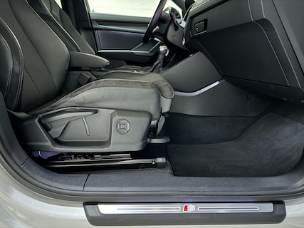 Audi-Q3 Sportback