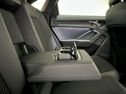 Audi-Q3 Sportback