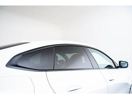 BMW-i4