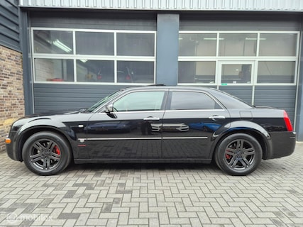 Chrysler-300C