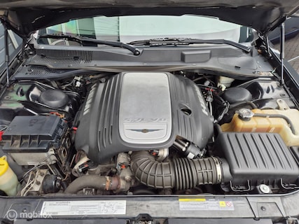 Chrysler-300C