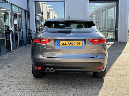 Jaguar-F-Pace