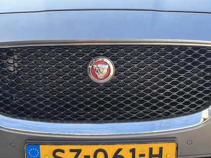 Jaguar-F-Pace