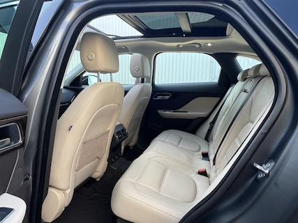 Jaguar-F-Pace